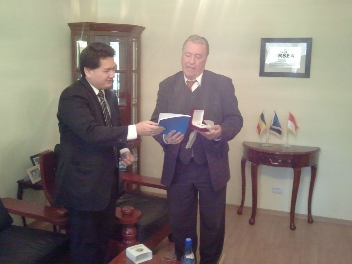 Masa rotunda organizata de IRSEA privind relatiile dintre Romania si Indonezia